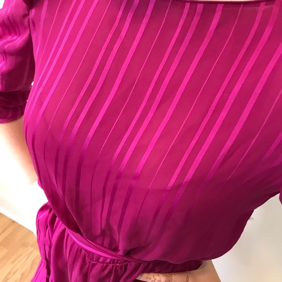 Vintage top notch jumper in easy to love and care for polyester! Killer colour! - Picture 5 of 12